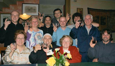 Compleanno di mamma Elide con Swami Roberto e i monaci Ramia Compleanno di mamma Elide con Swami Roberto e i monaci Ramia