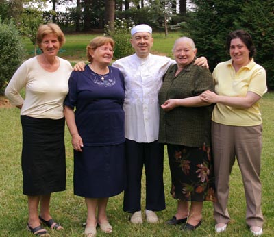 mamma Elide con le sue sorelle